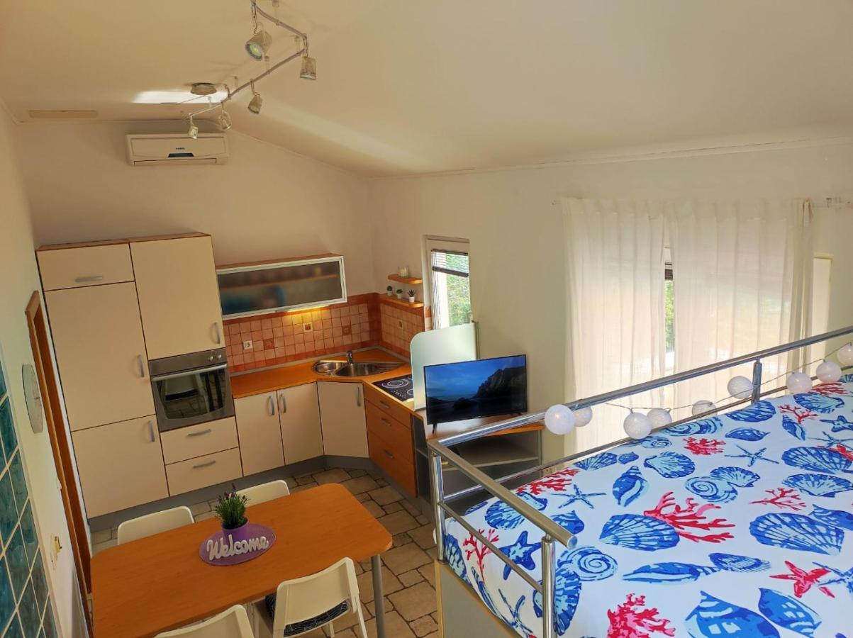 Lavanda Apartment Krk Town Buitenkant foto